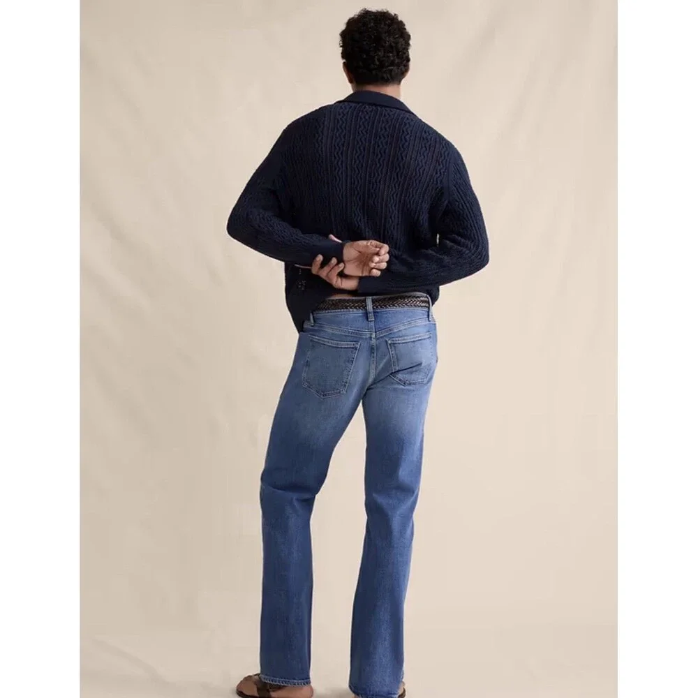 Banana Republic Straight Fit Medium Wash Blue Denim Jeans Men's Size 32 X 34